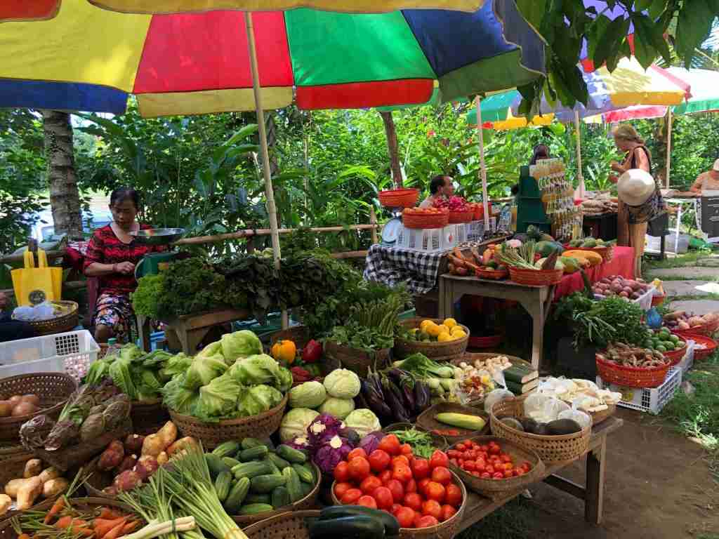 Outdoor organic food market in bali