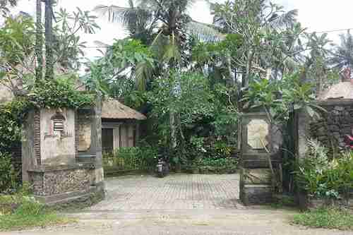Entry to Villas in Bali