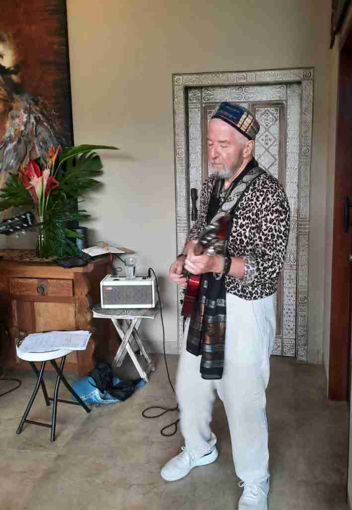 Man playing Guitar